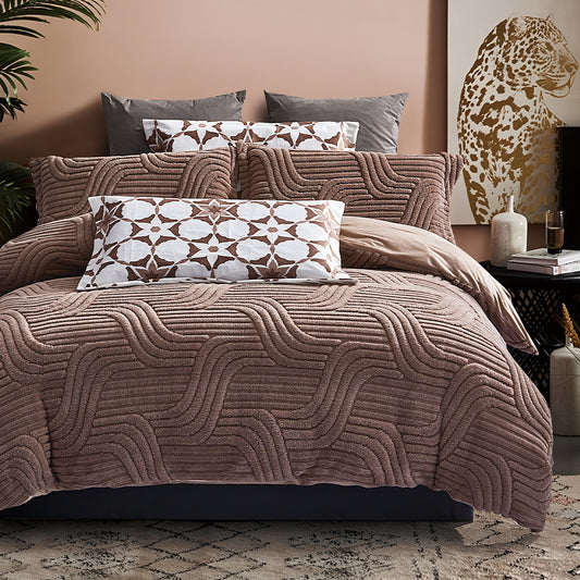 Mocha Textured Bedding Set – Modern Geometric Design with Warm Boho Charm