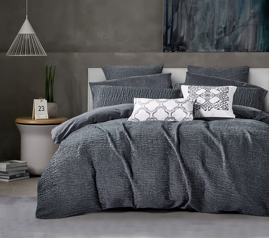 7-Piece Comforter Set with Gray Texture, Pillowcases and Decorative Cushions