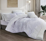 Satin-Bettdeckenset mit Blumenmuster und eleganten Details