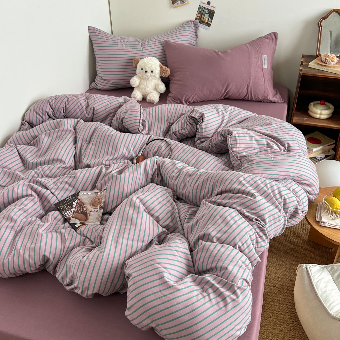 Four Season Blue Stripe Duvet Cover Set Queen, Soft All-Season Bedding with Pillowcases, Japanese Korean Style Navy & Sky Blue, OEM ODM Factory Direct Custom Bedding for Bulk Orders