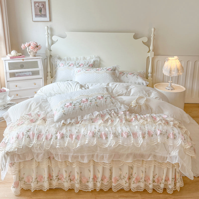 Puff Pink Ruffle Floral Duvet Cover Set Queen, 100% Polyester All-Season Bedding with Embroidered Mesh Skirt & Pillow Shams, Cottage Princess Bed Set, OEM ODM Factory Custom Design & Logo