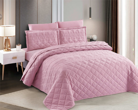 Soft Pink Microfiber Quilted Bedspread Set | Lightweight All-Season Bedding with 1 Bedspread, 2 Pillowcases & 2 Shams | Cozy, Elegant Design for Family Bedrooms | Twin–Cal King Sizes