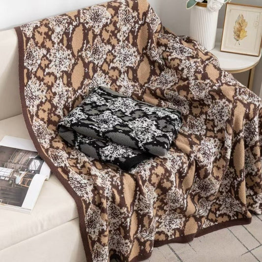 BohoKnit™ Hand - Fringed Throw - My Store